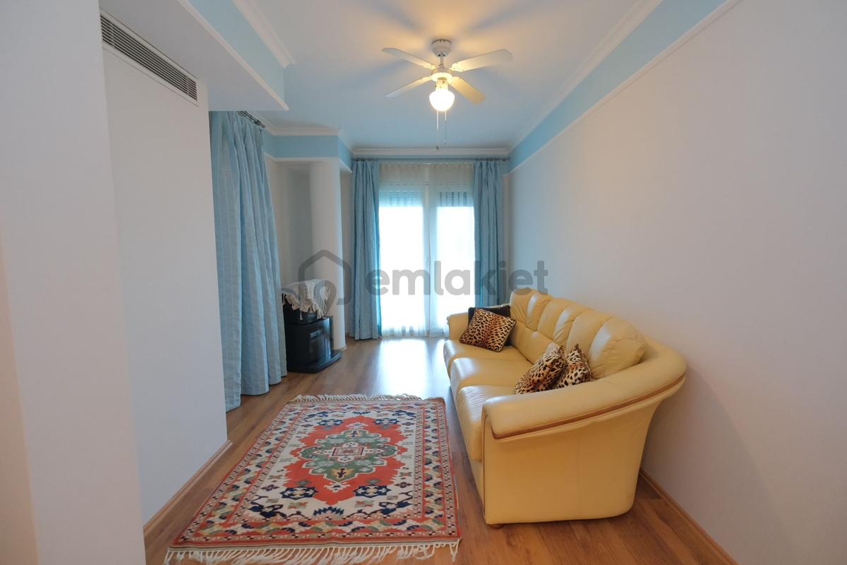 İzmir'de Denize Sıfır Özel Havuzlu Satılık Malikane - 25