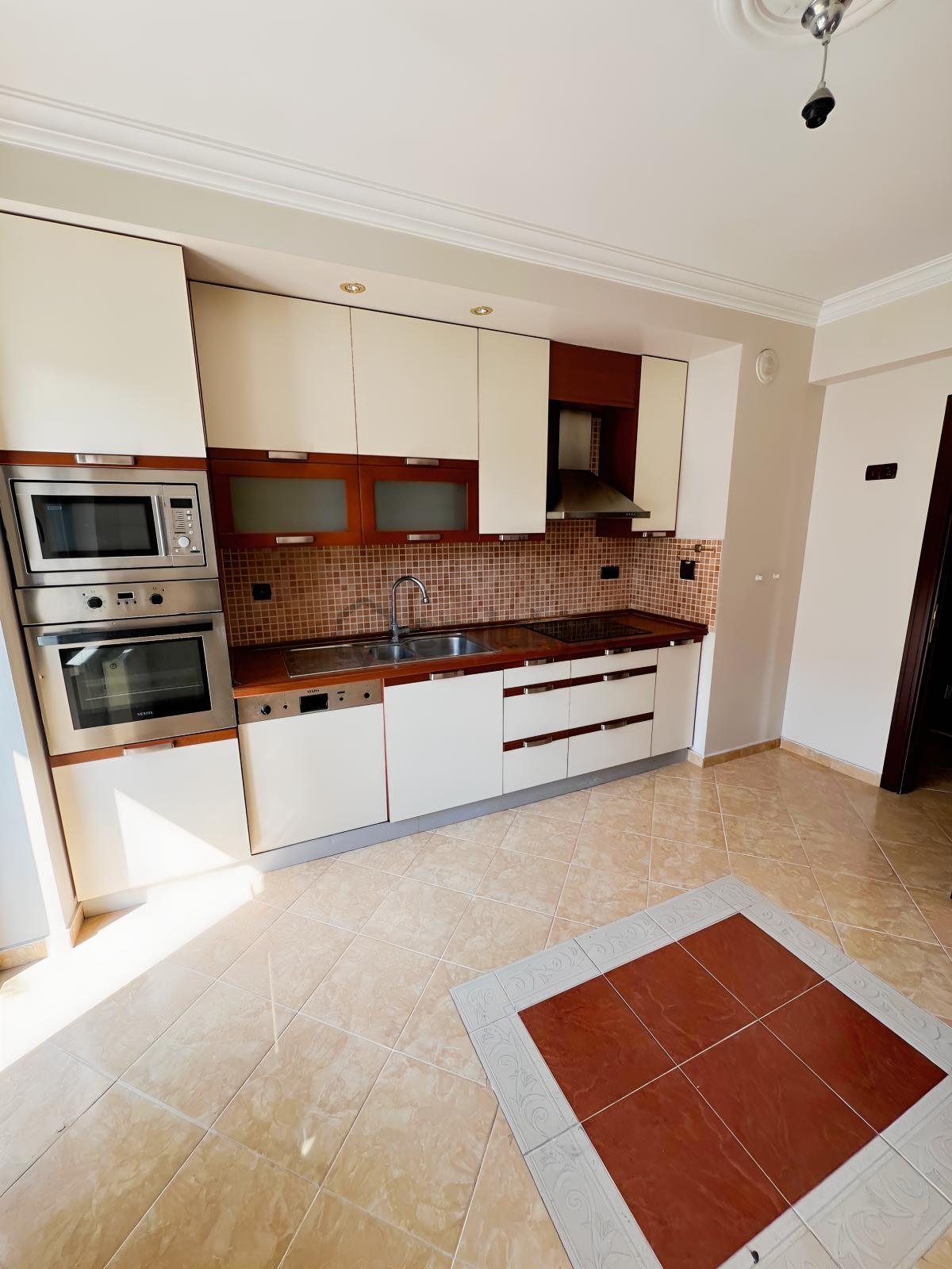 Afyon Özsu Emlak'tan Uydukent'te Kiralık 3+1 Daire - 3