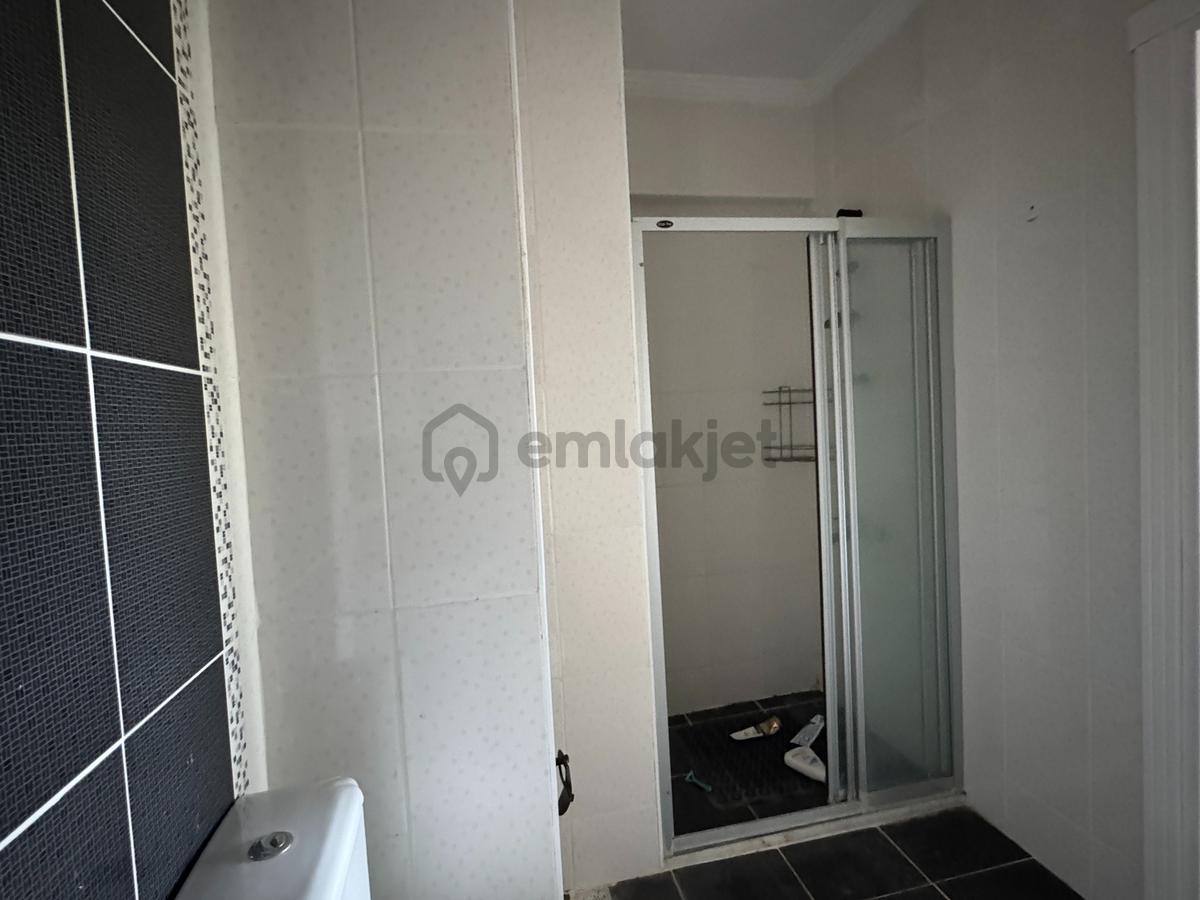 Şahan Sitesi Çatı Dubleks 4+1 Doğalgazlı - 22