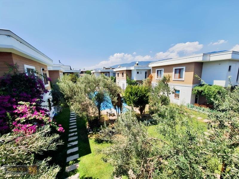 Terzioğlundan Denize Yakın Devamlı Kiralık Eşyalı 3+1 Lüksvilla - 11