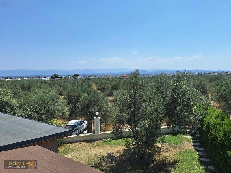 Terzioğlundan Denize Yakın Devamlı Kiralık Eşyalı 3+1 Lüksvilla - 6