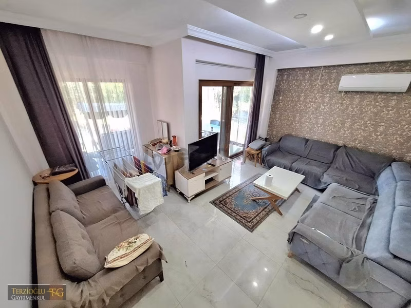 Terzioğlundan Denize Yakın Devamlı Kiralık Eşyalı 3+1 Lüksvilla - 16