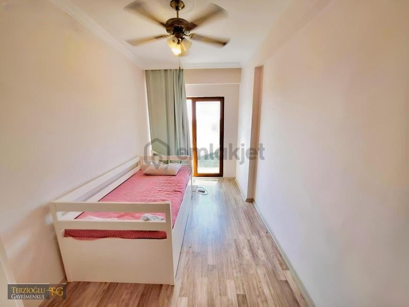 Terzioğlundan Denize Yakın Devamlı Kiralık Eşyalı 3+1 Lüksvilla - 29