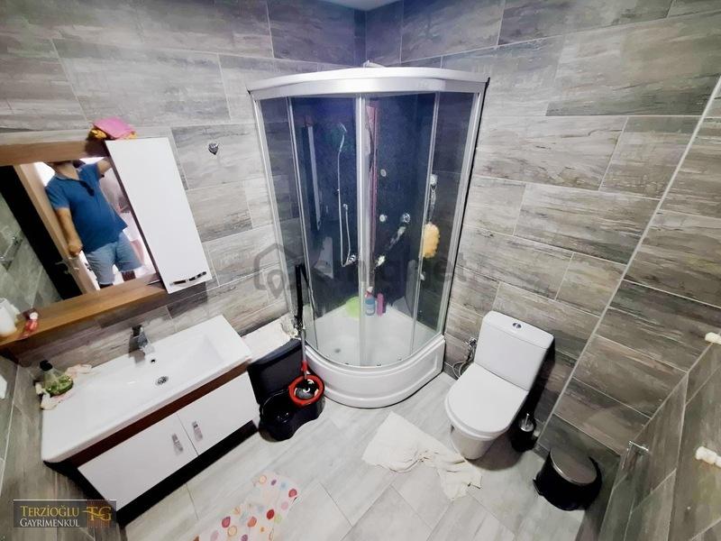 Terzioğlundan Denize Yakın Devamlı Kiralık Eşyalı 3+1 Lüksvilla - 23