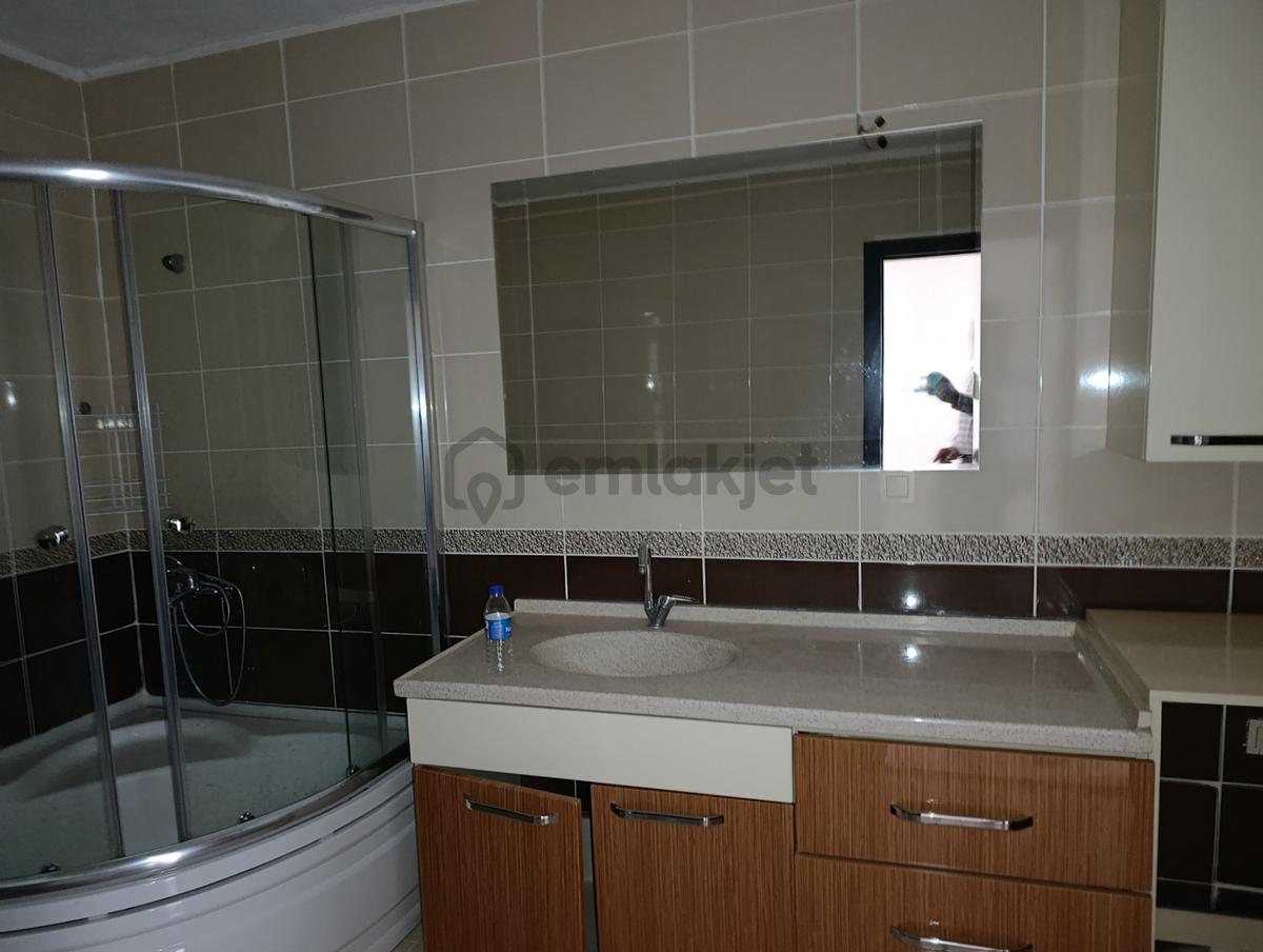 Yeşilbağlıca Sitesi Kiralık 4+1 Daire - 33