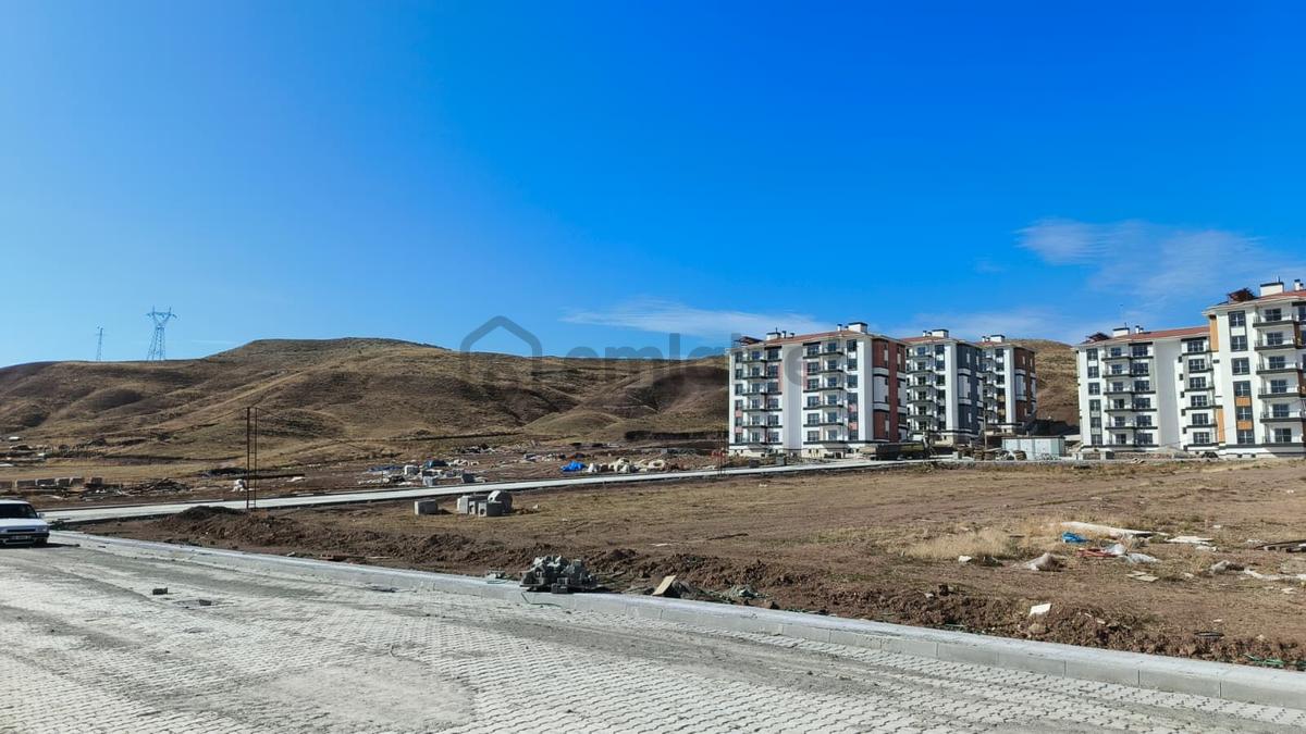 12.568 M² Kat Karşılığı Arsa - 14