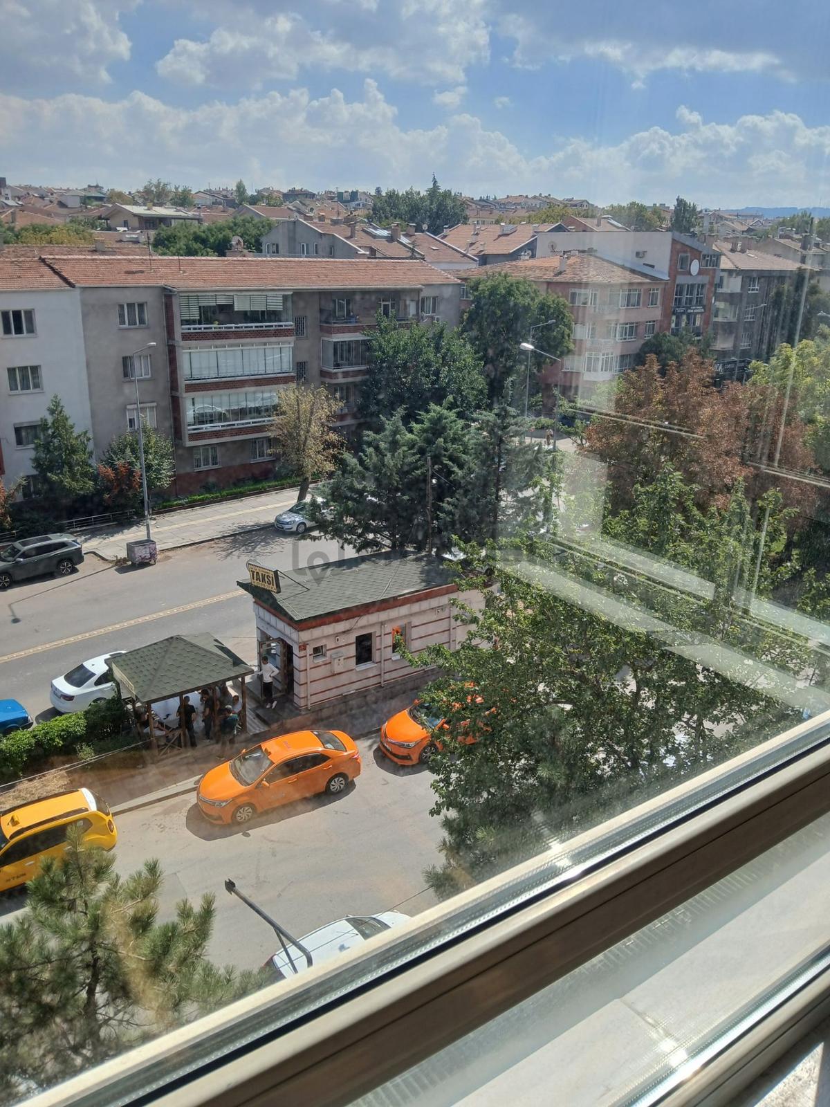 Emek Şenyuva Blokları 3 Oda Salon 4.kat Öncephe - 2