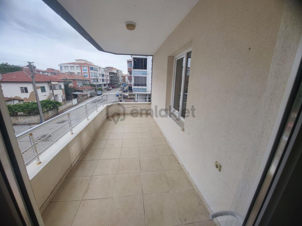 Global'den Selgahta Kiralık Ara Kat Geniş Daire - 6