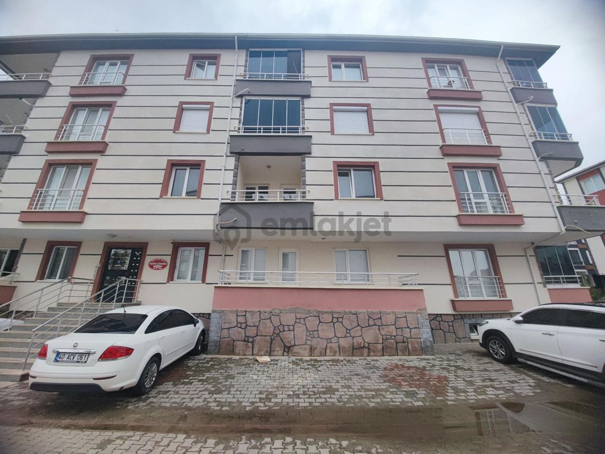 Global'den Selgahta Kiralık Ara Kat Geniş Daire