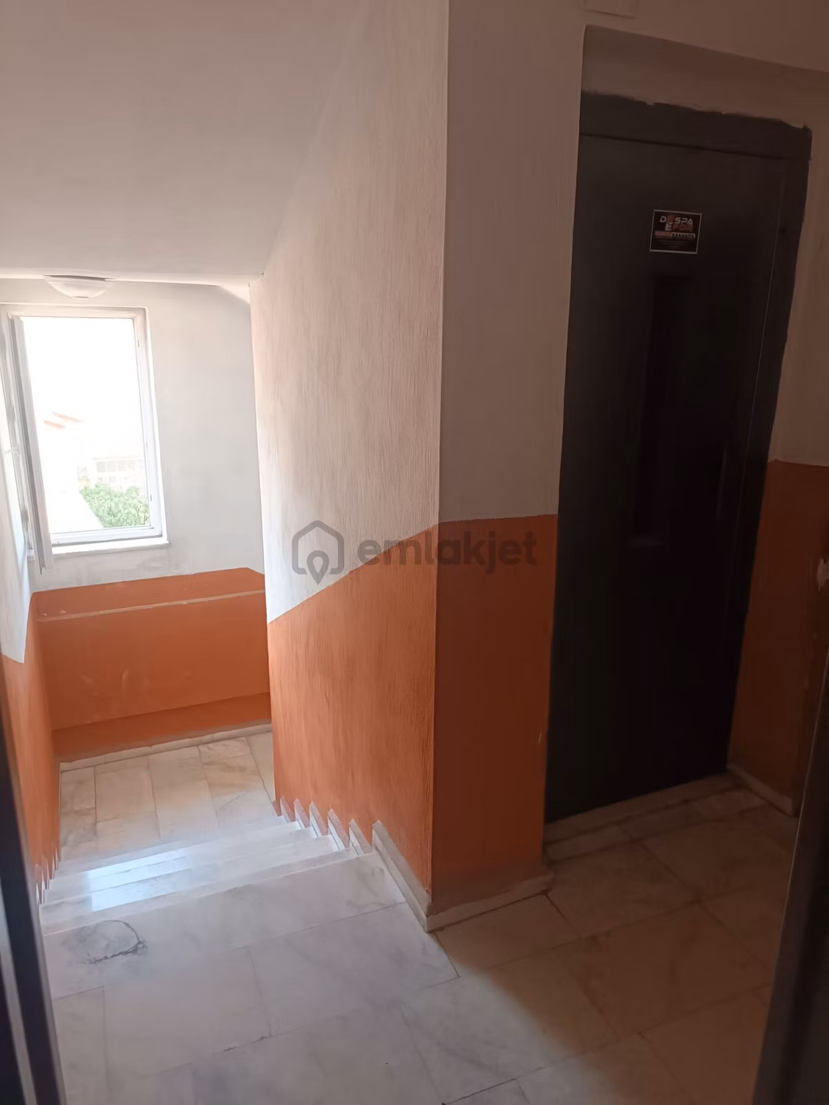 Kiralık 2+1 Daire - 12