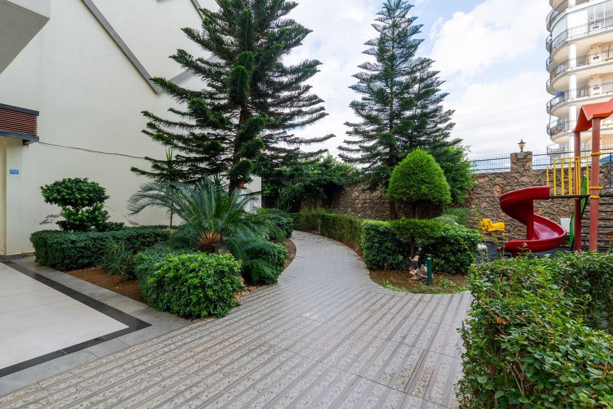 Tosmur’da Denize 850 M | 115 M² 2+1 | Havuzlu Site | - 8