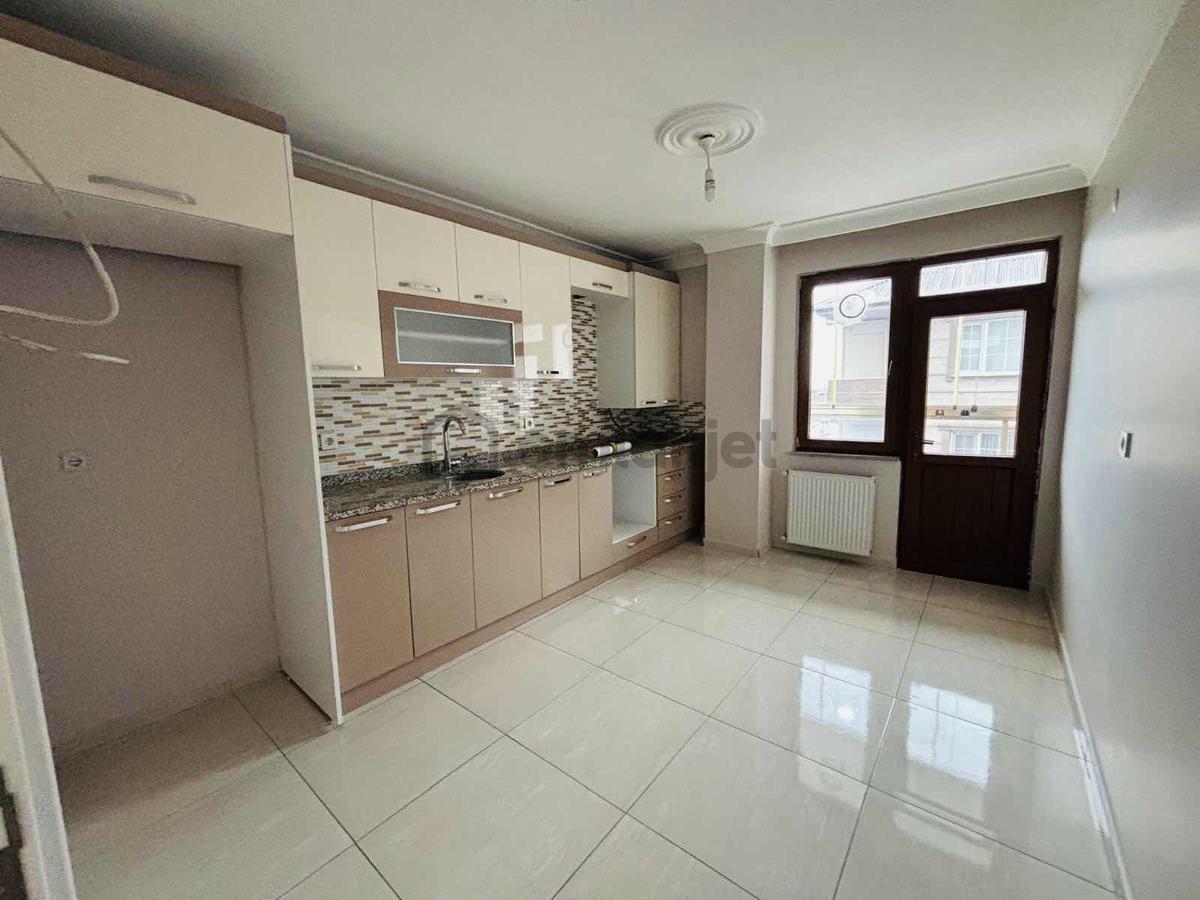 Eftelya Emlaktan 2+1 Ferah 130 M² Satılık Daire - 6