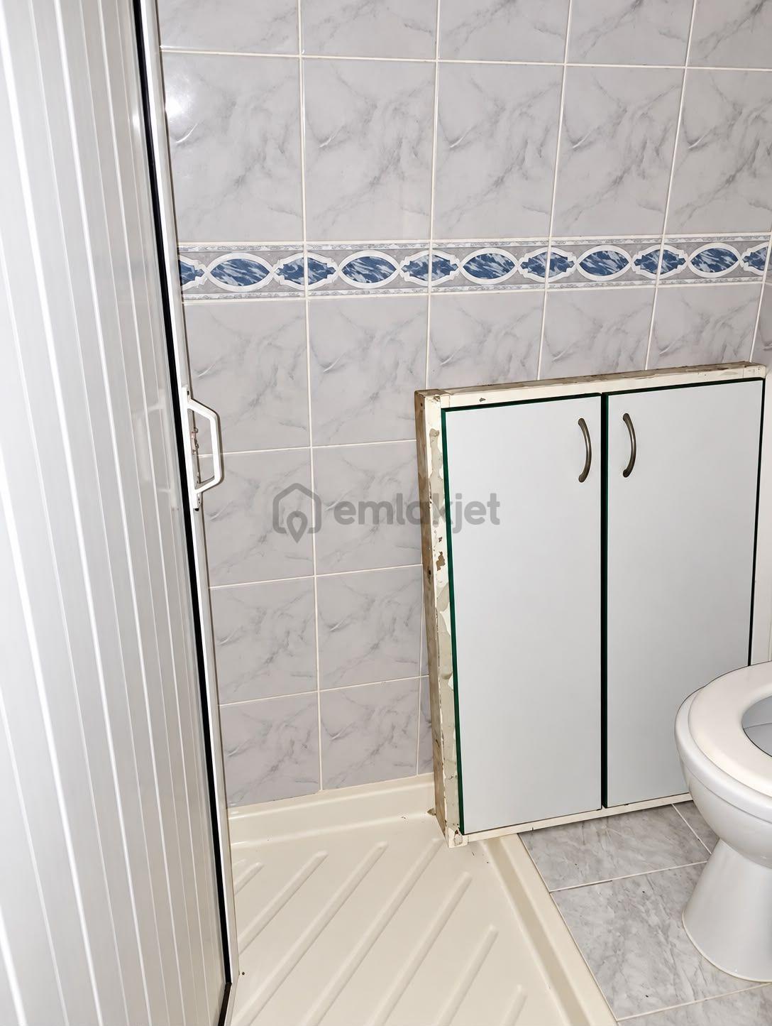 Ödemiş İnönü Mahallesi'nde Kiralık 3+1 Geniş Daire - 10