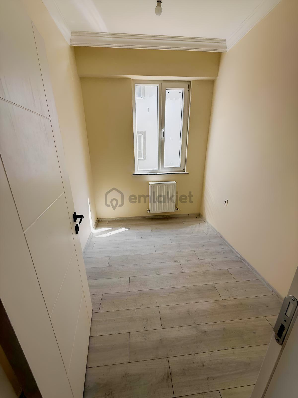Gömeç Mithatpaşa Mahallesinde Merkezde Satılık 2+1 Daire - 6
