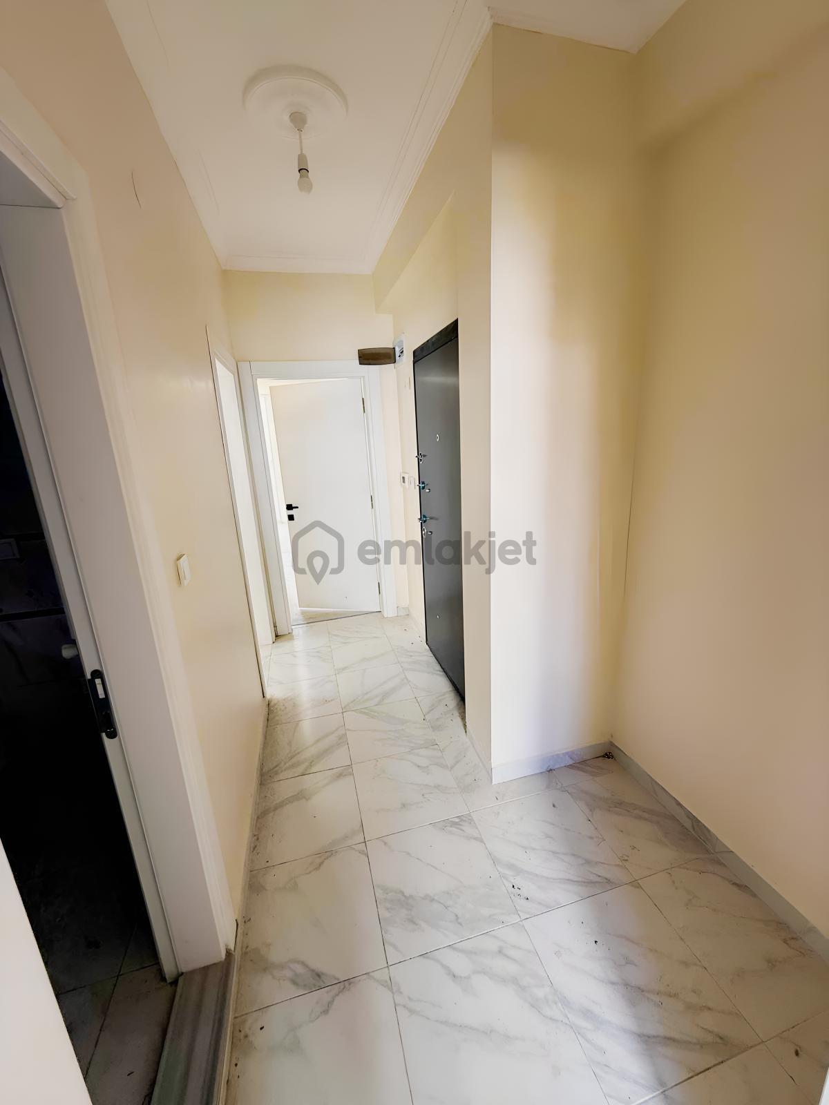 Gömeç Mithatpaşa Mahallesinde Merkezde Satılık 2+1 Daire - 11