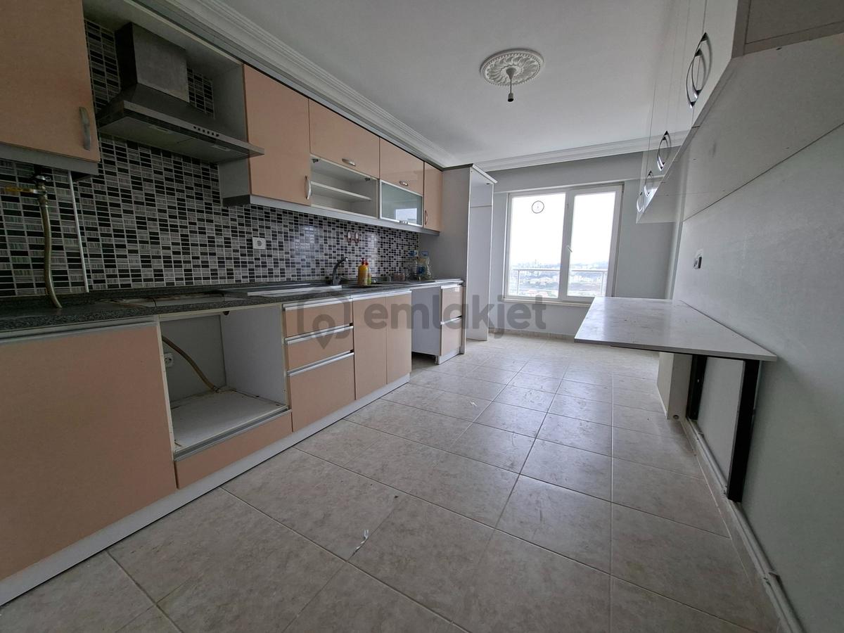 Truva/galip Olgun'dan Panorama Evlerinde Kiralık 3+1 - 6