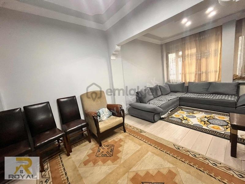 Beşyolda Metrobüsün Dibinde 2+1eşyalı Daire - 4