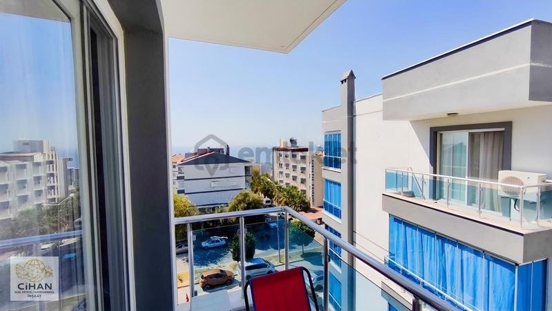 Satılık Kuşadası Ege Mahallesinde Full Deniz Manzaralı Daire - 17