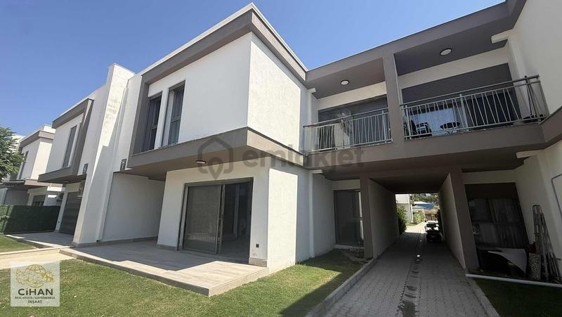 Denize Yakın Sıfır 3+1 Villa - 2