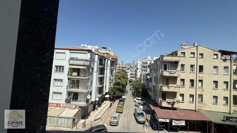 Şehir Merkezinde Kiralık Eşyalı 1+1 - 14