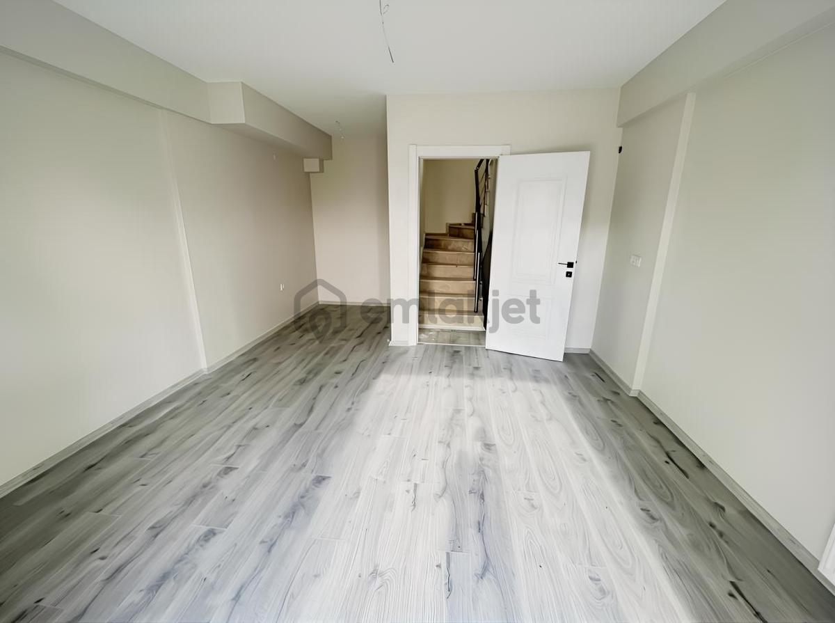 Realiva'dan Şakranda Kiralık 2+1 Villa - 7