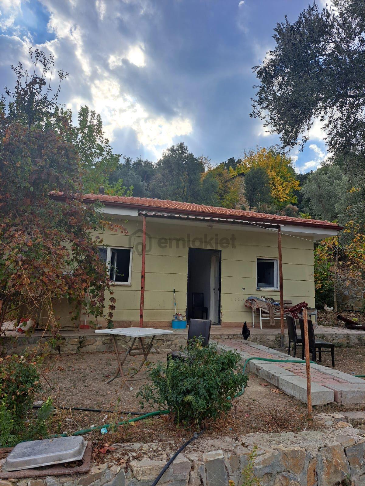 Ruhsatlı Ve Yapı Kullanım İzinli 1.500m² Hayvancılık Tesisi - 10