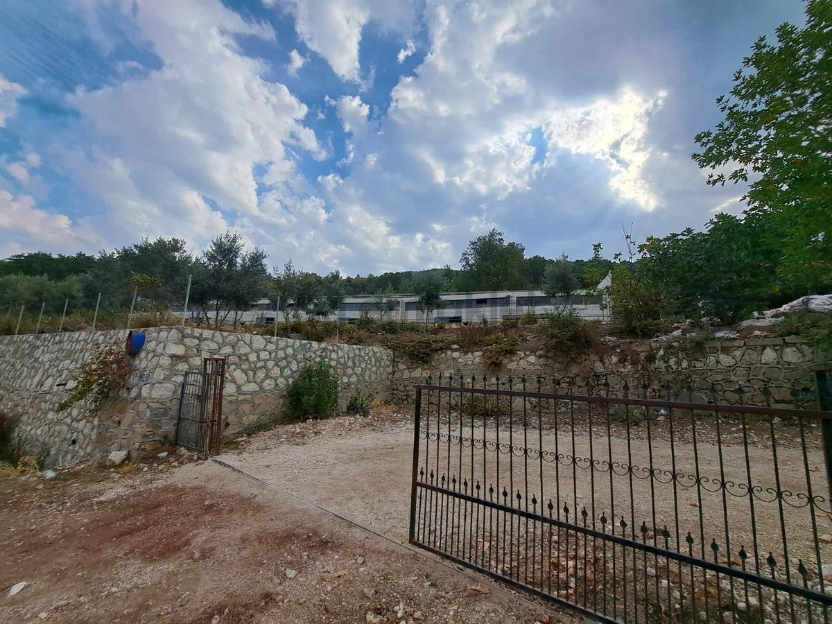 Ruhsatlı Ve Yapı Kullanım İzinli 1.500m² Hayvancılık Tesisi - 11