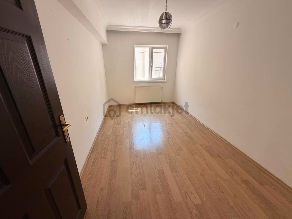 Winnest'ten Bahçelerüstü'nde 3+1 Ara Kat Kiralık Daire - 32