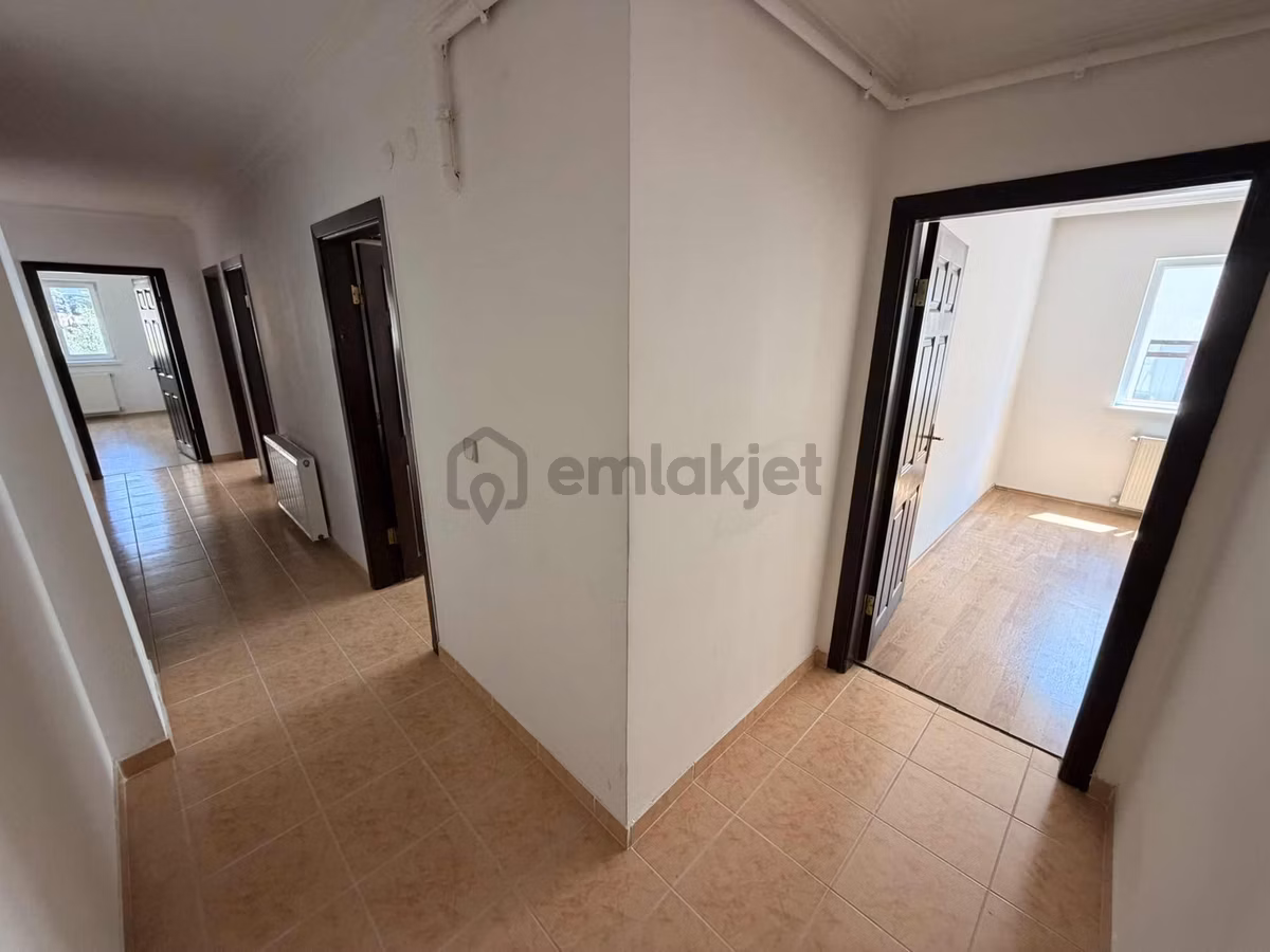 Winnest'ten Bahçelerüstü'nde 3+1 Ara Kat Kiralık Daire - 26