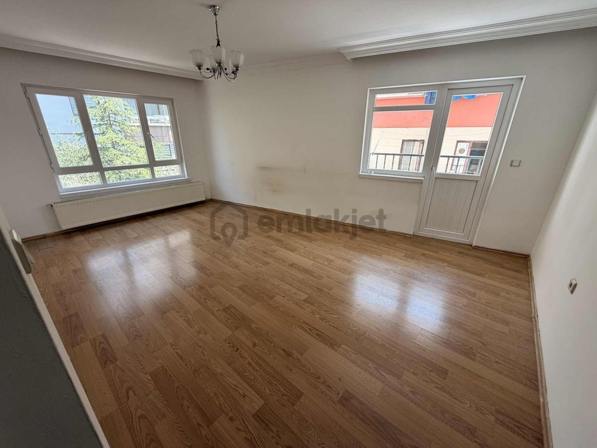 Winnest'ten Bahçelerüstü'nde 3+1 Ara Kat Kiralık Daire - 2