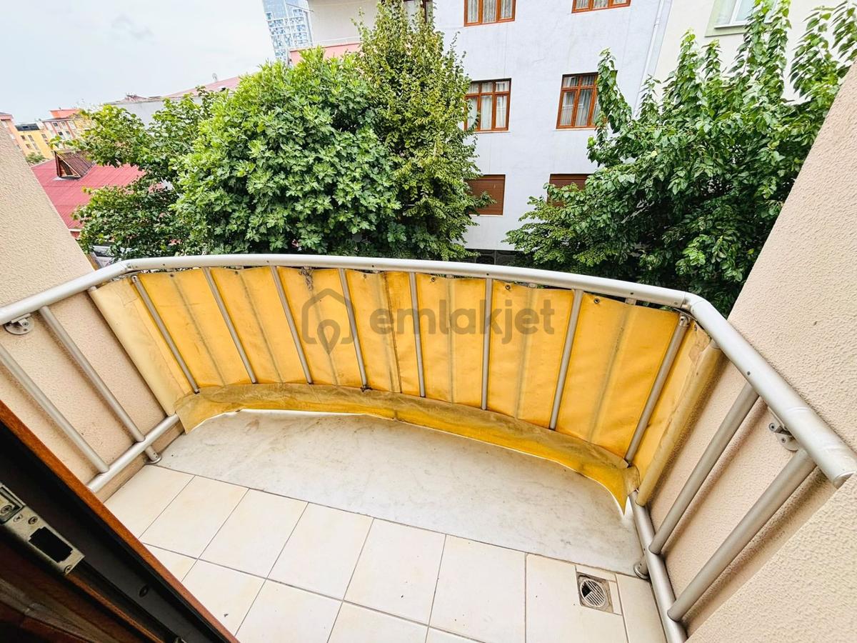 Mertcan'dan E5 Metroya 5dk Yürüme Ara Katta Geniş 3+1 Daire - 10