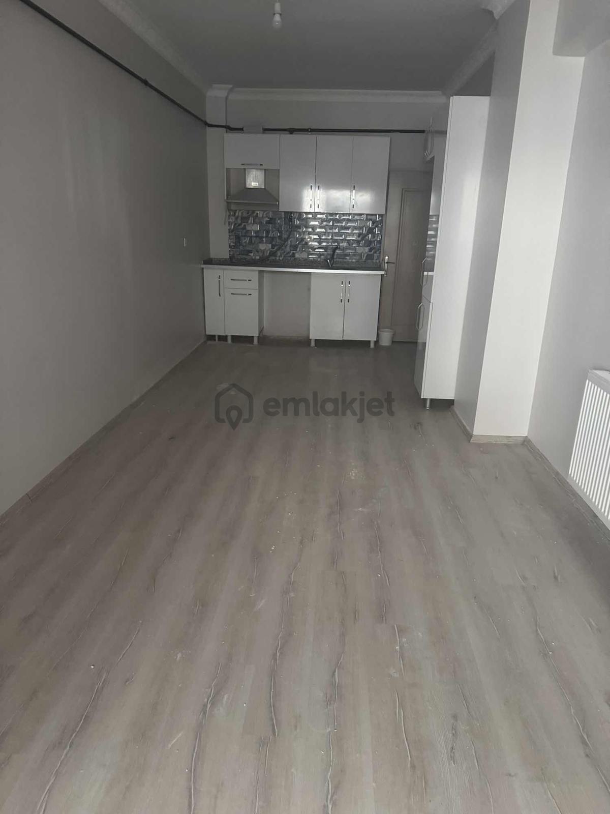 Ersa Emlaktan Kiralık 1+1 Teraslı Daire