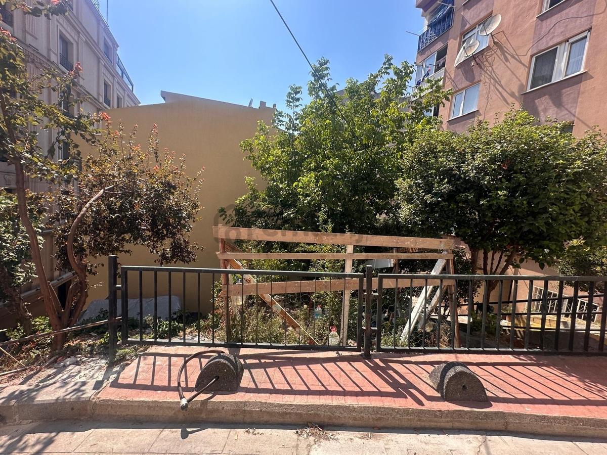 Çatmamescidde 22 M2 Satılık Arsa - 3