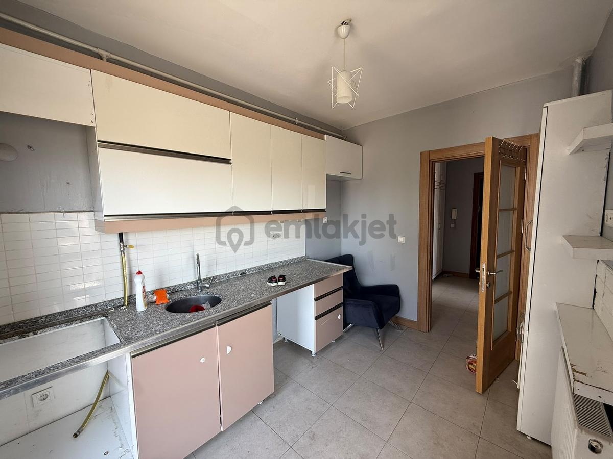 Çölgüzeli Tokilerde 2+1 Ara Kat Kiralık Daire