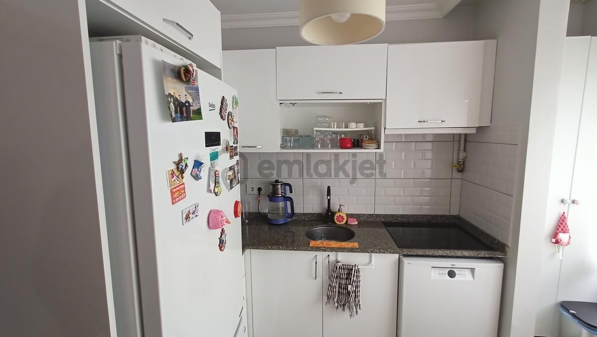 Kurtköy Şeyhli Üstün Caddesinde Güney Cephe 2+1 Net 75m2 - 21