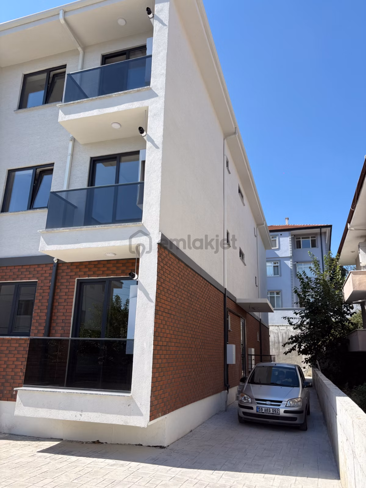 Sahibinden Serdivan Kemalpaşa'da Kiralık Eşyalı Sıfır 1+1 Daire - 20