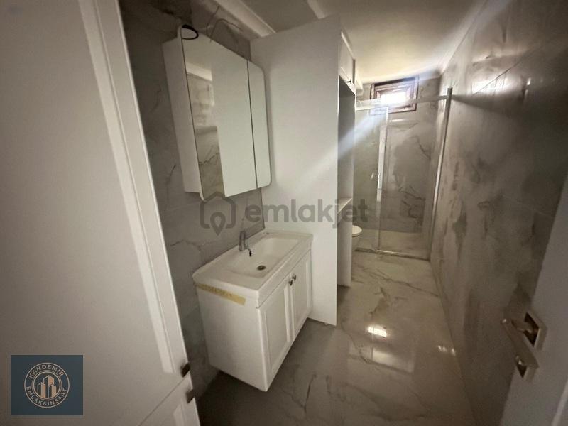 Altunizade'de Site İçinde 3+2 160 M2 Satılık Dubleks Daire - 10