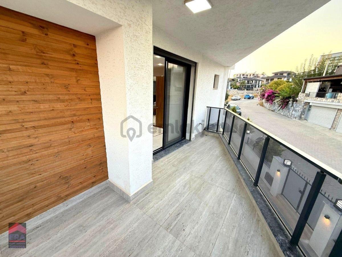 Efelerde Satılık Lüks Villa - 23