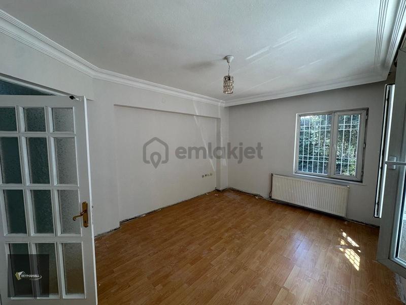 Güvenevler Merkezi Lokasyonda Kiralık Giriş Kat Daire - 10