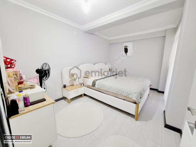 Cadde26 Dan Esenli Caddesinin Dibinde Satılık 2+1 Daire - 13