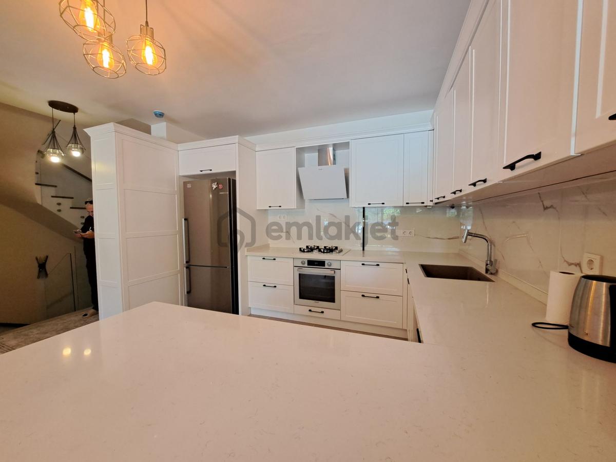 Kuşadası'nda Fırsat Satılık Villa - 11
