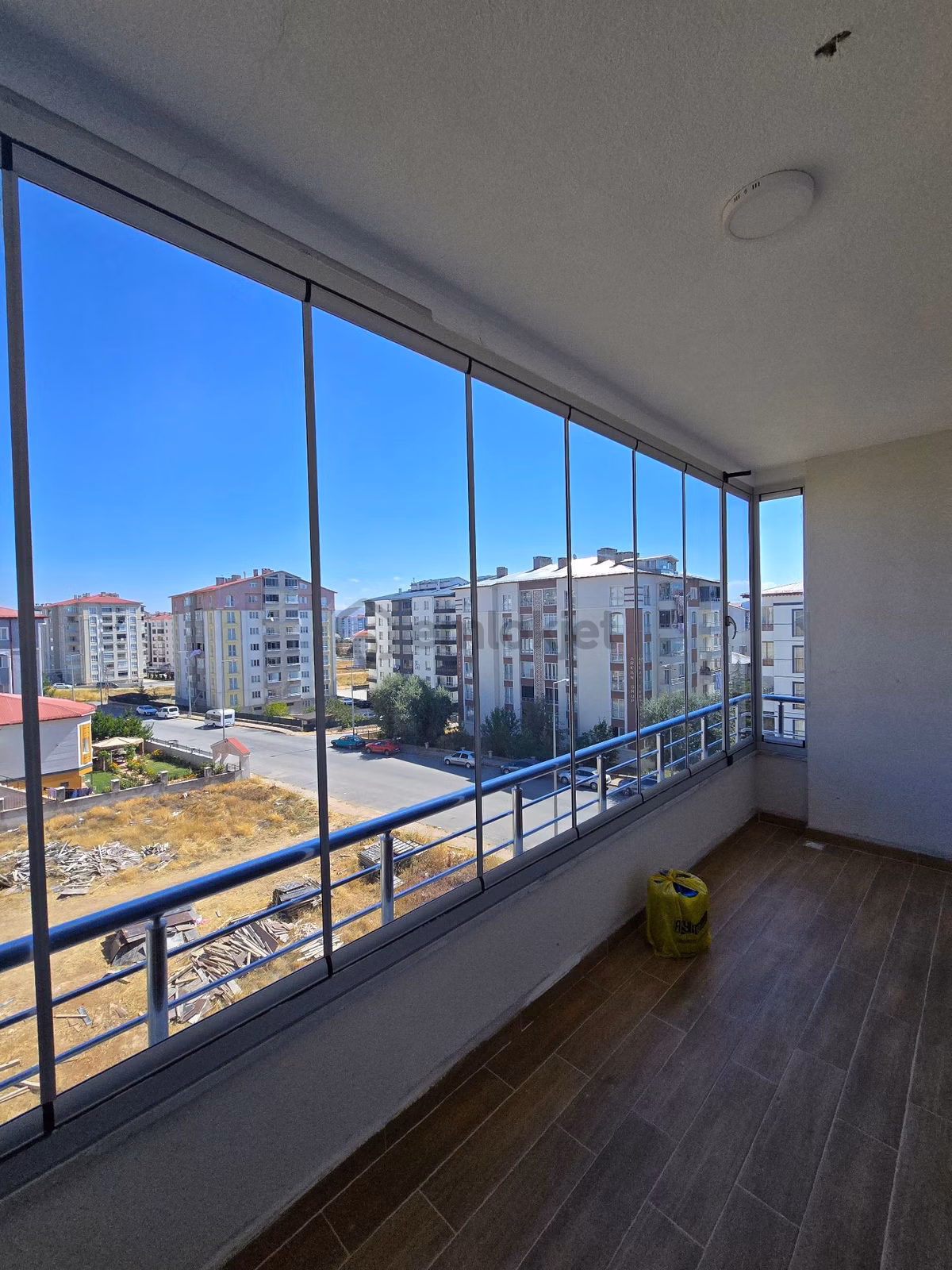 Sivas Merekz Kılavuz Mah. 3+1 Kiralık Daire - 9