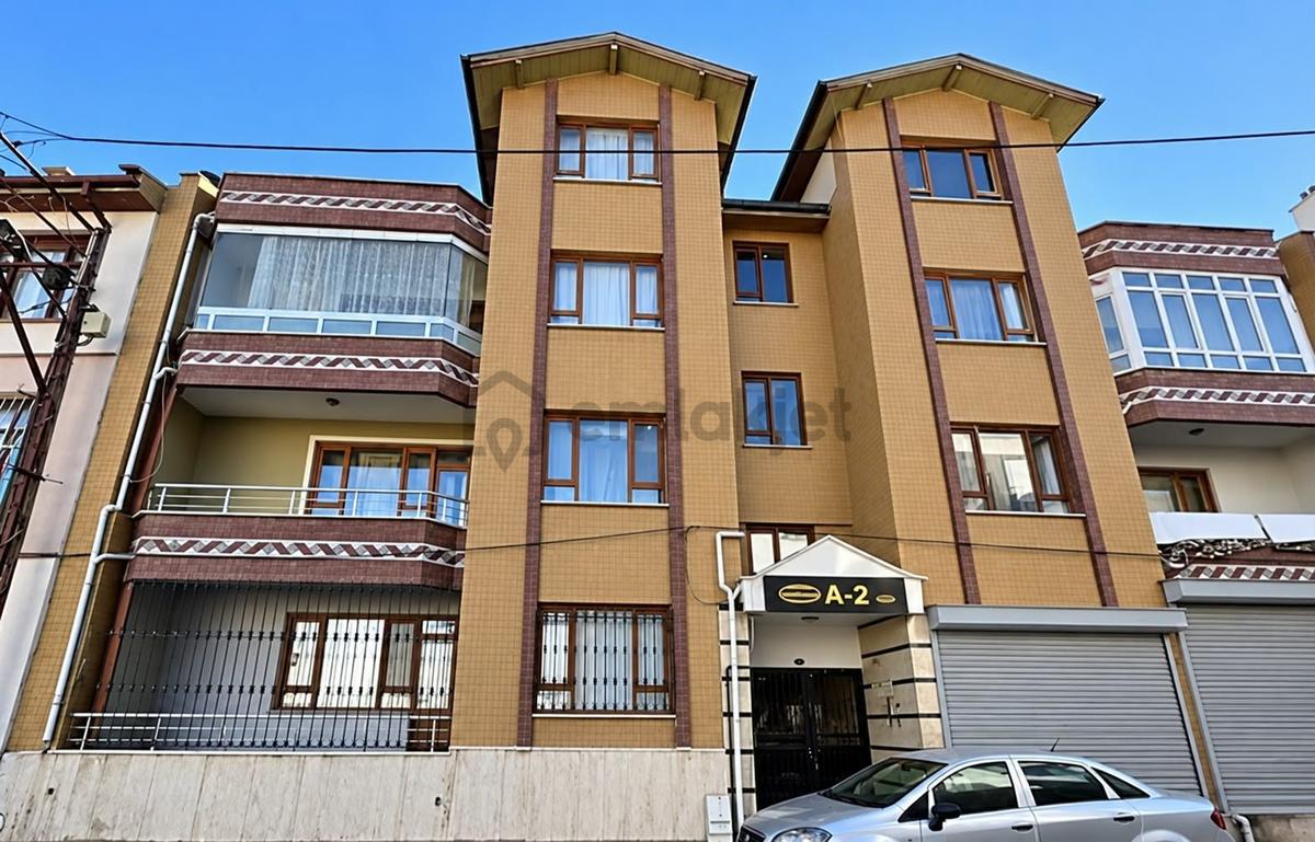 Nakipoğlu Mah. Isı Yalıtımlı Bakımlı Arakat 3+1 Satılık Daire