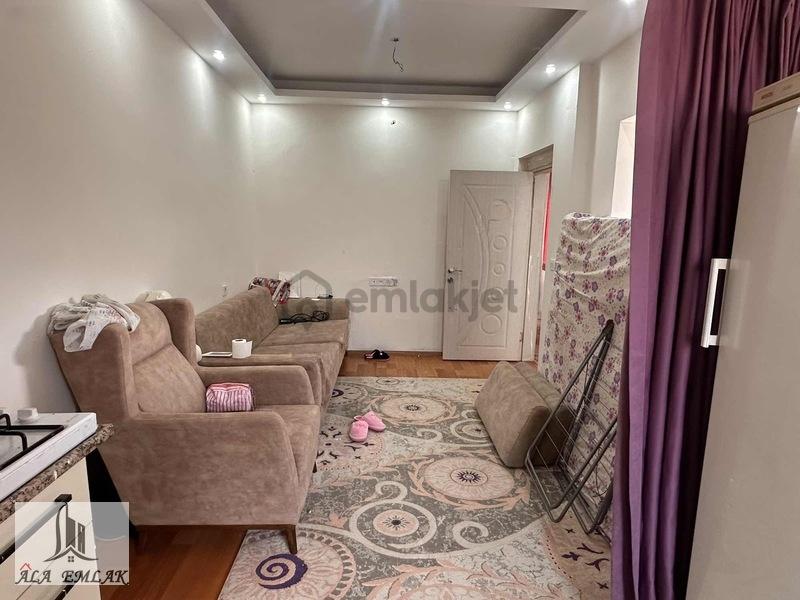 Eşrefpaşada Müstakil Acil Satılık 3.5 Katlı Full Bakımlı Ev - 24