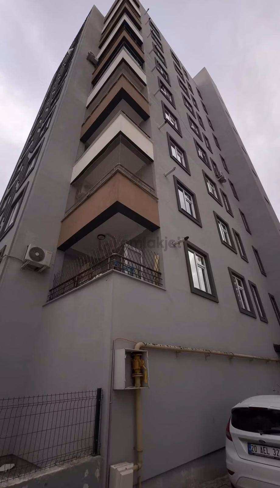 Acill Kira Getirisi Yüksek Kiracılı Yatırımlık 1+1