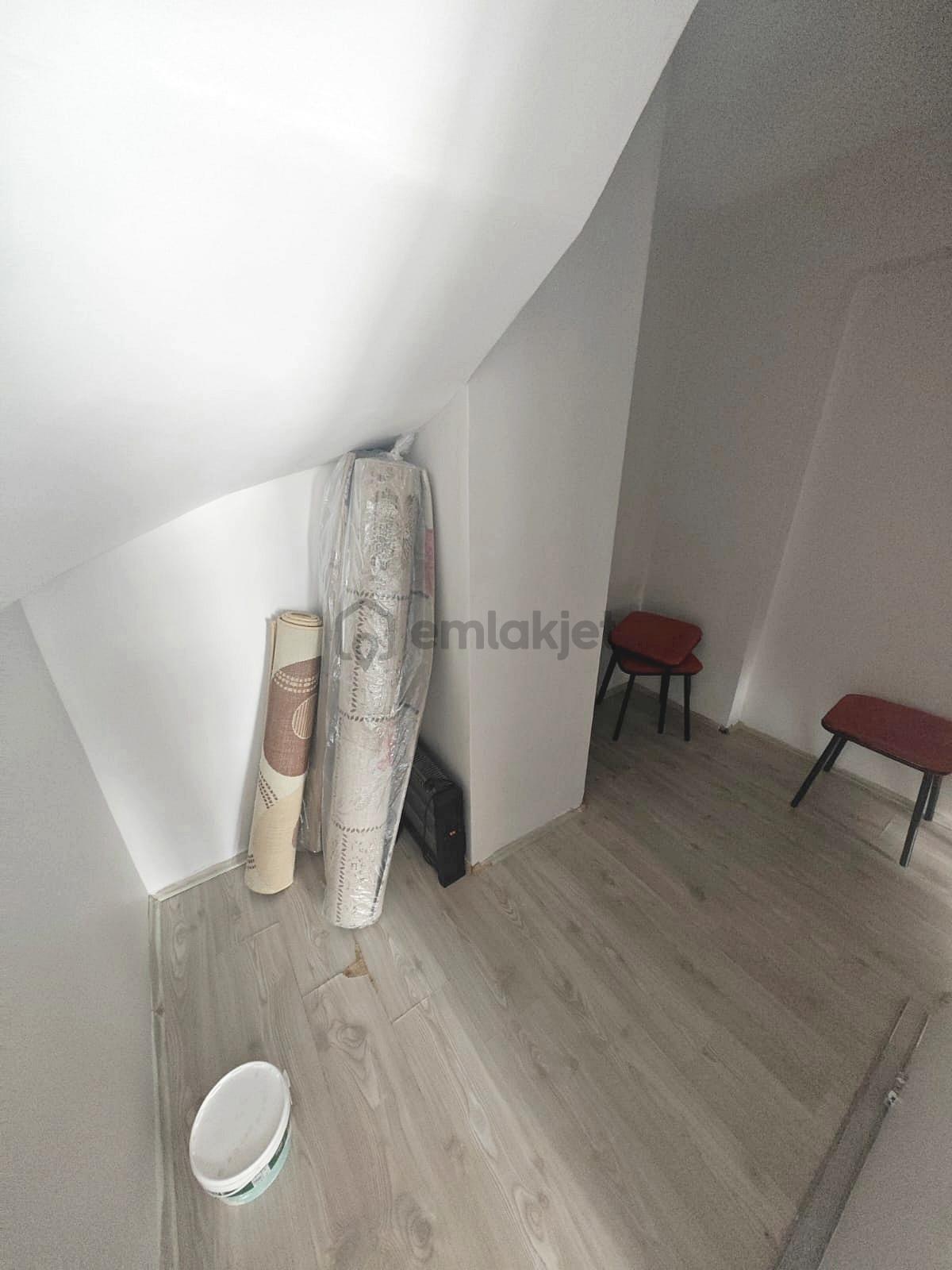Çağlayan Sitesinde Asansörlü Full Eşyalı 2.5+1 Dublex Daire - 12