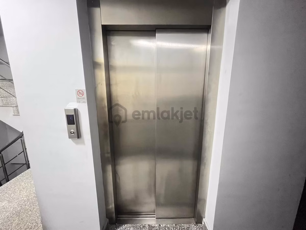Pendik Nirvana Plus Sitesinde Lüx 6+1 Dublex Daire - 32
