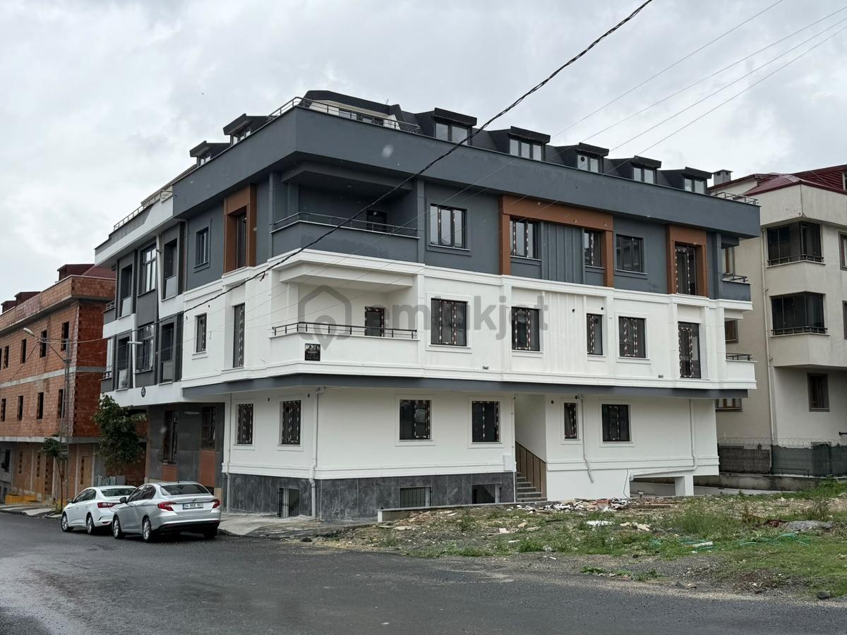 Arnavutköy Bollucada Sıfır Lüx 2+1 Arakat