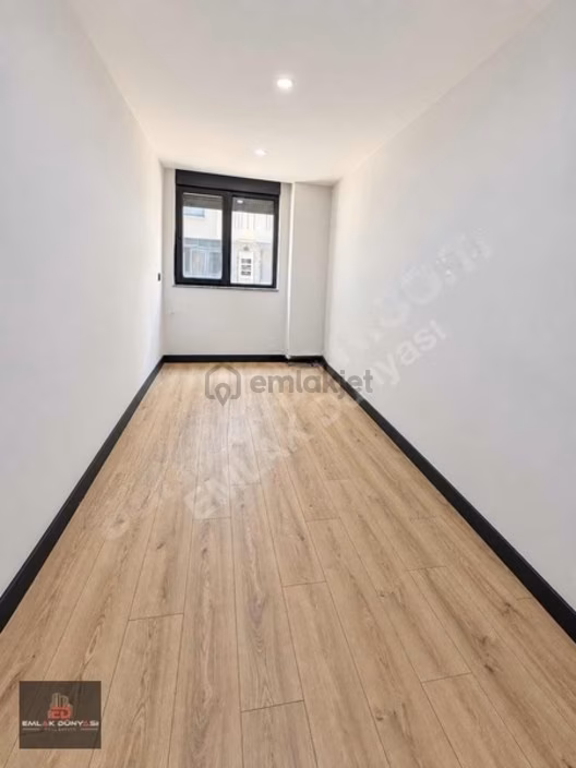 Konyaaltı Caddesinde Sıfır 2+1 Yüksek Giriş Daire - 3