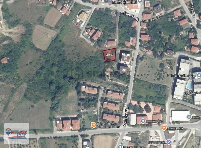 Re/max Şehir'den Çınarcık Koru'da Konut İmarlı Satılık Arsa - 2